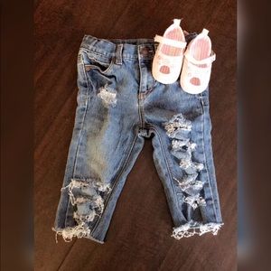 Toddler Girl Distressed Jean 👖👛2T